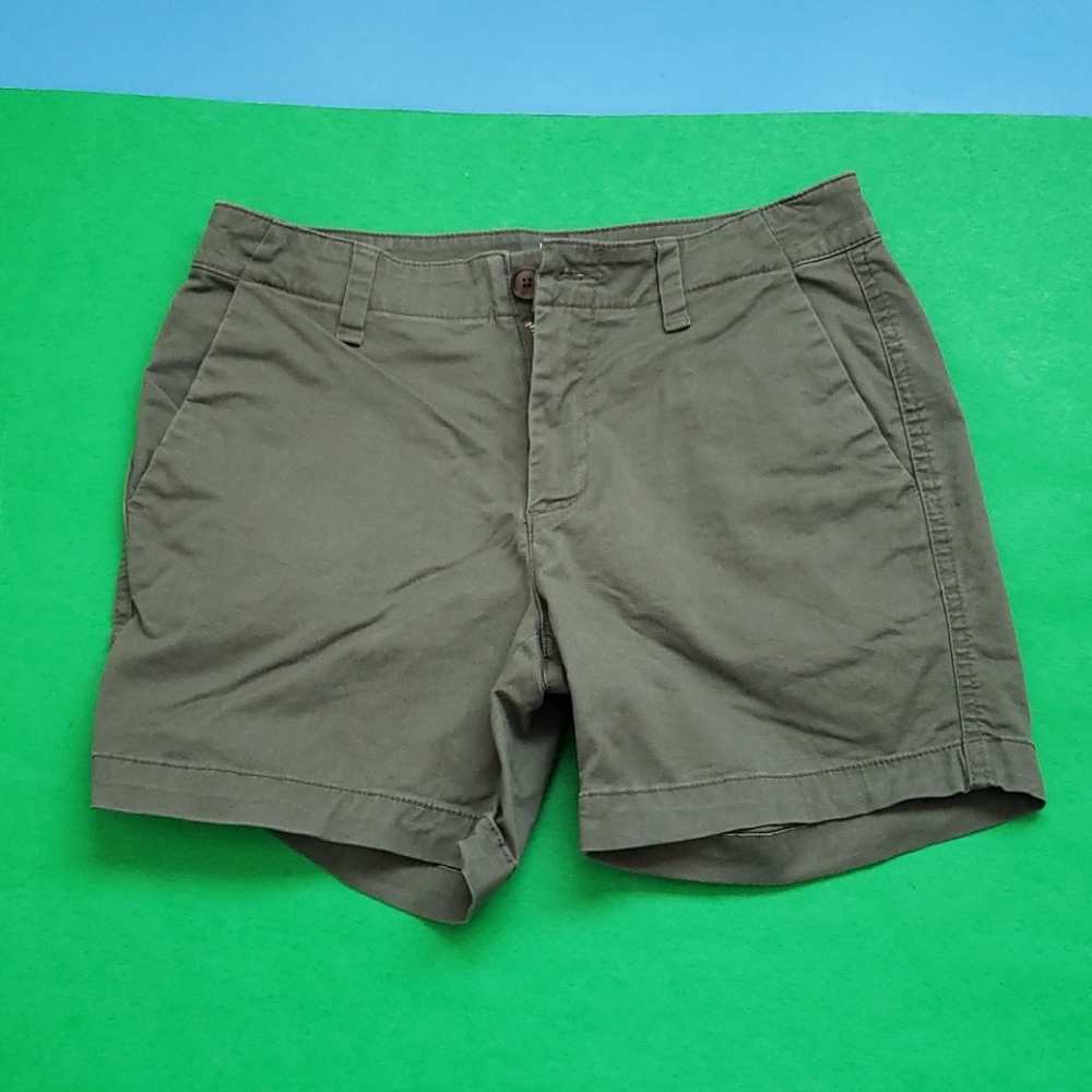 Gap 5" Shorts